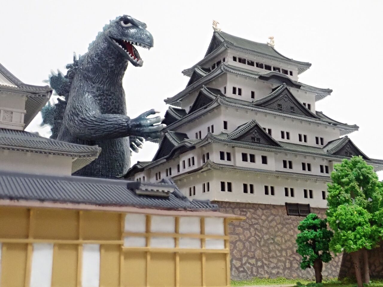 ◉GODZILLA ( MONOGRAM/AURORA 1/約230)お城や震電と ◉GODZILLA ( MONOGRAM/AURORA 1/約230)お城や震電と