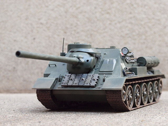 ◉SU100（TAMIYA 1/35）2010年3月完成 : T.M.のプラモMUSEUM