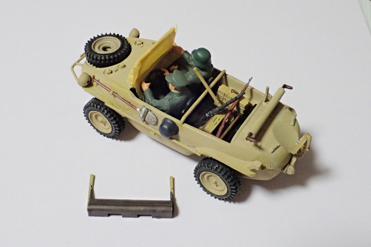 自作品タミヤ1/35キューベルワーゲン。フィギュア３体付。 タミヤ 1/35 キューベルワーゲン82型 製作記① | 模型大隊戦闘日誌