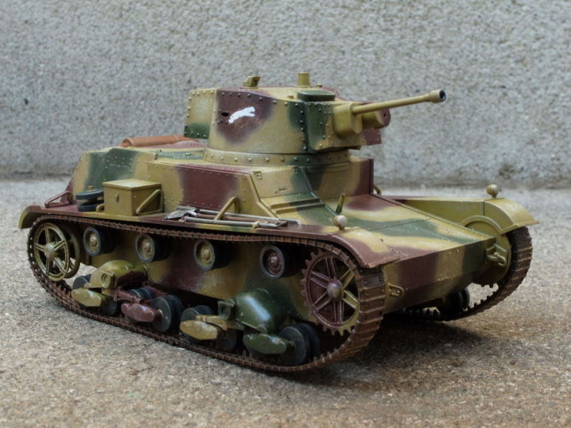 ◉7TP（MIRAGE 1/35 ）1990年ごろに製作＆レストア : T.M.の