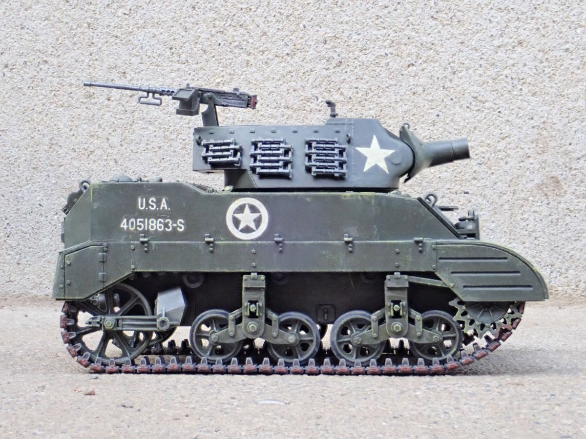 76mm砲を搭載した「M4A1シャーマン」の1/35スケールキットと