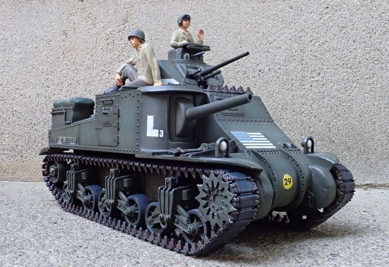 木製 戦車模型 M3リー 戦車 台座付き 大洗町 多満溜屋 木製 戦車模型 M3リー 戦車 台座付き 大洗町 多満溜屋