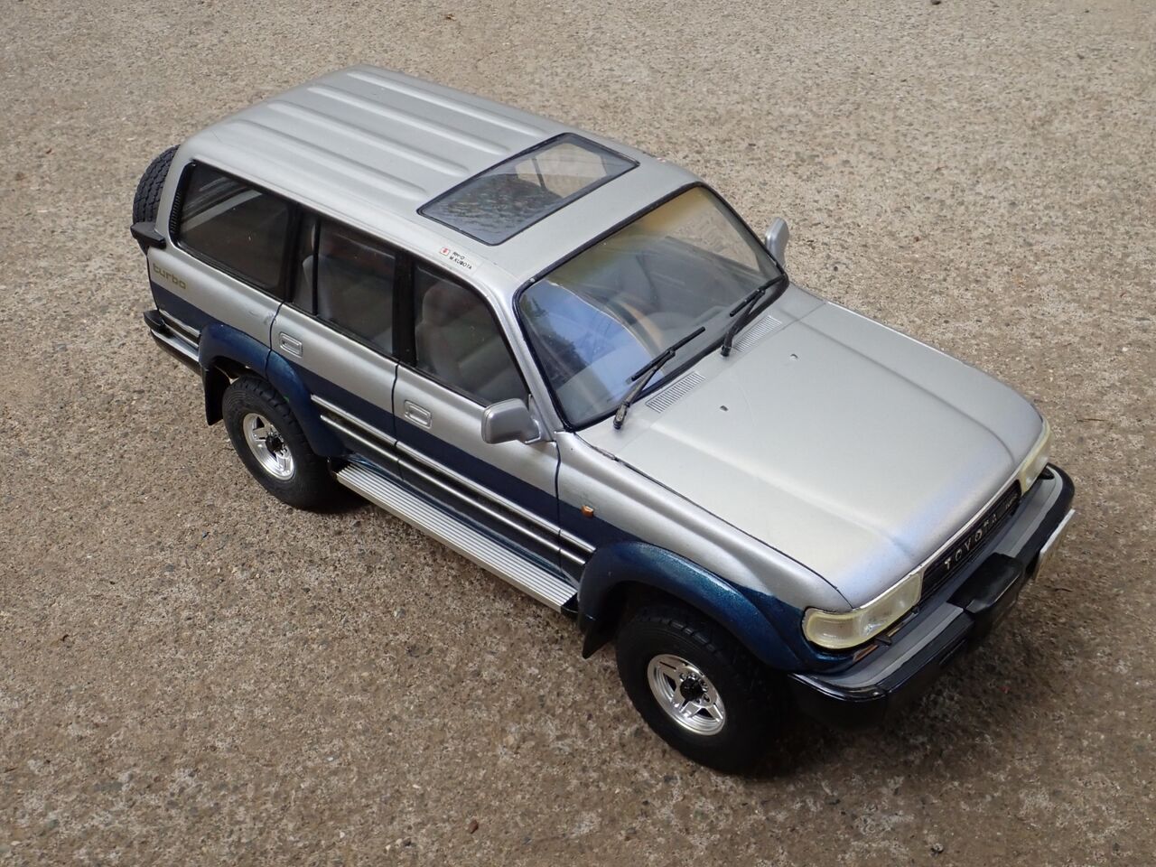 ◉ランドクルーザー 80 VX Limited（TAMIYA 1/24） 1990年代初めに製作 