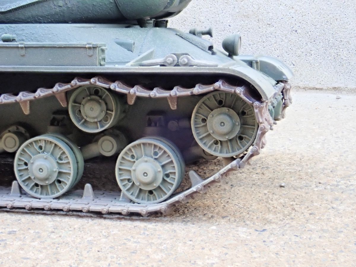 ◉JS2m（DRAGON 1/35）1990年代末に製作＆レストア : T.M.の