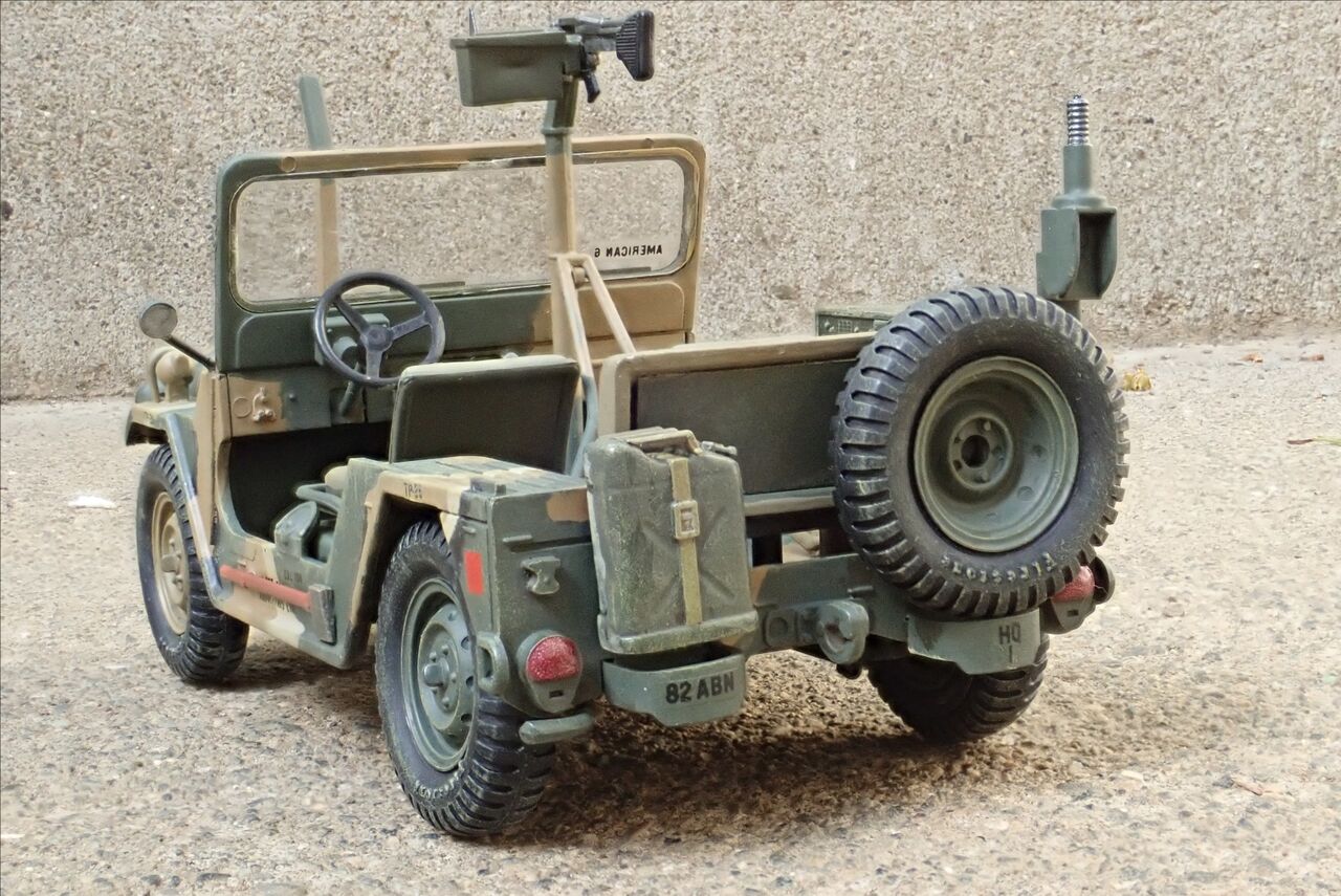 M151A2 オリーブドラブ 1/35スケール　デアゴスティーニ ◉M151A2 FORD MAT（TAMIYA 1/35 MM123） 1980年代中頃に製作し、約40
