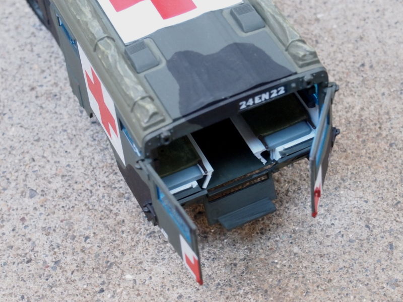 ◉ランドローバー野戦救急車（TAMIYA 1/35 MM82）～1999年製作