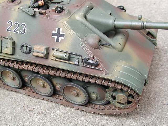 その他 NICHIMO 1:35 Jagdpanther & Tiger II A20 ◉ヤークトパンター（NICHIMO 1/35）2005年6月 : T.M.のプラモMUSEUM