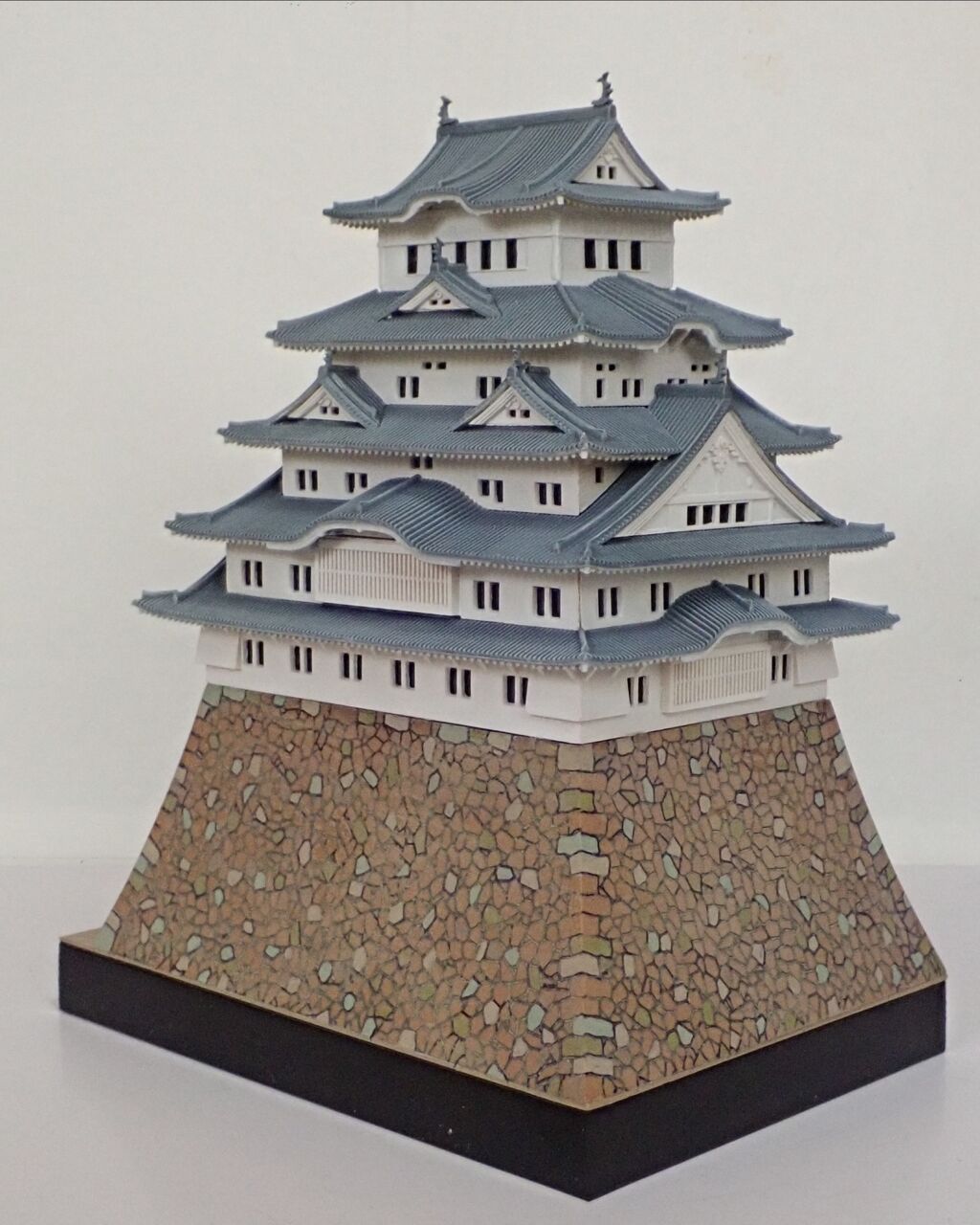 ◉大姫路城 大天守(FUJIMI 1/300) 1970年ごろ製作・2024年 ◉大姫路城 大天守(FUJIMI 1/300) 1970年ごろ製作・2024年