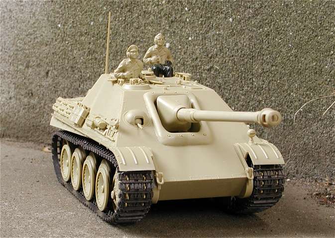 その他 NICHIMO 1:35 Jagdpanther & Tiger II A20 ◉ヤークトパンター（NICHIMO 1/35）2005年6月 : T.M.のプラモMUSEUM