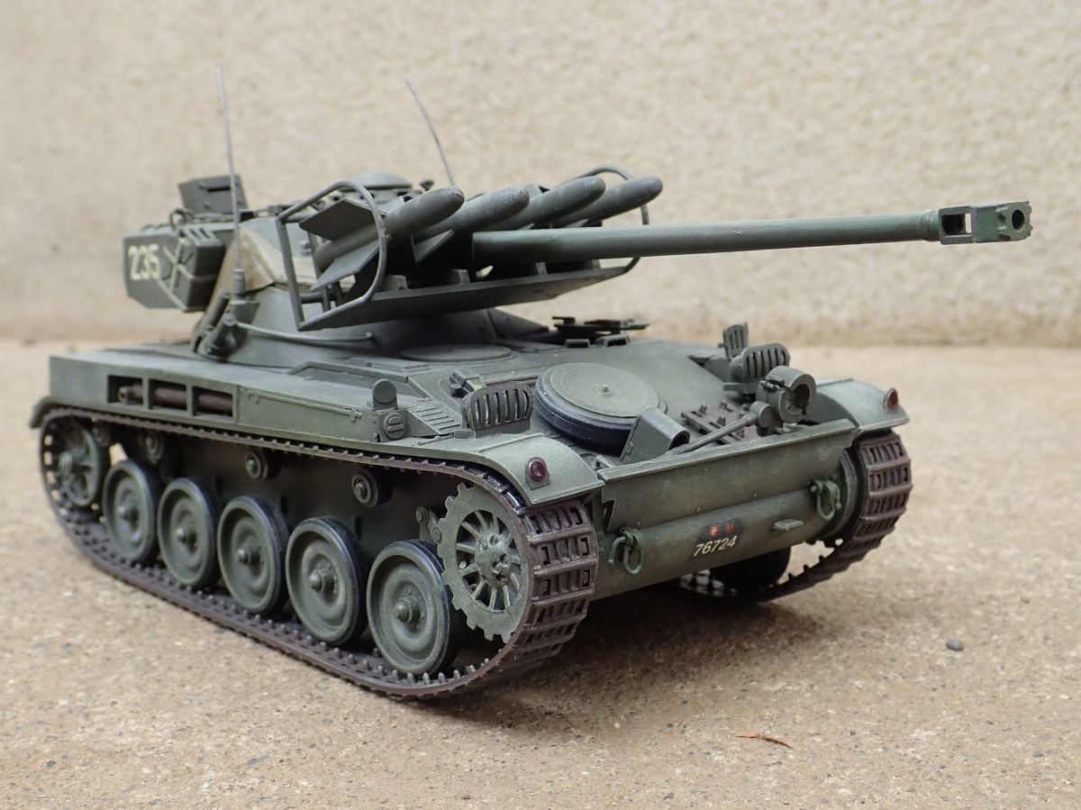 ◉AMX13 75 ロケットランチャー（GUNZE/HELLER 1/35）1980年代に