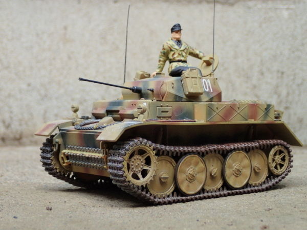 ◉2号戦車L型ルクス（ICM 1/35） 1990年代に製作 : T.M.のプラモ