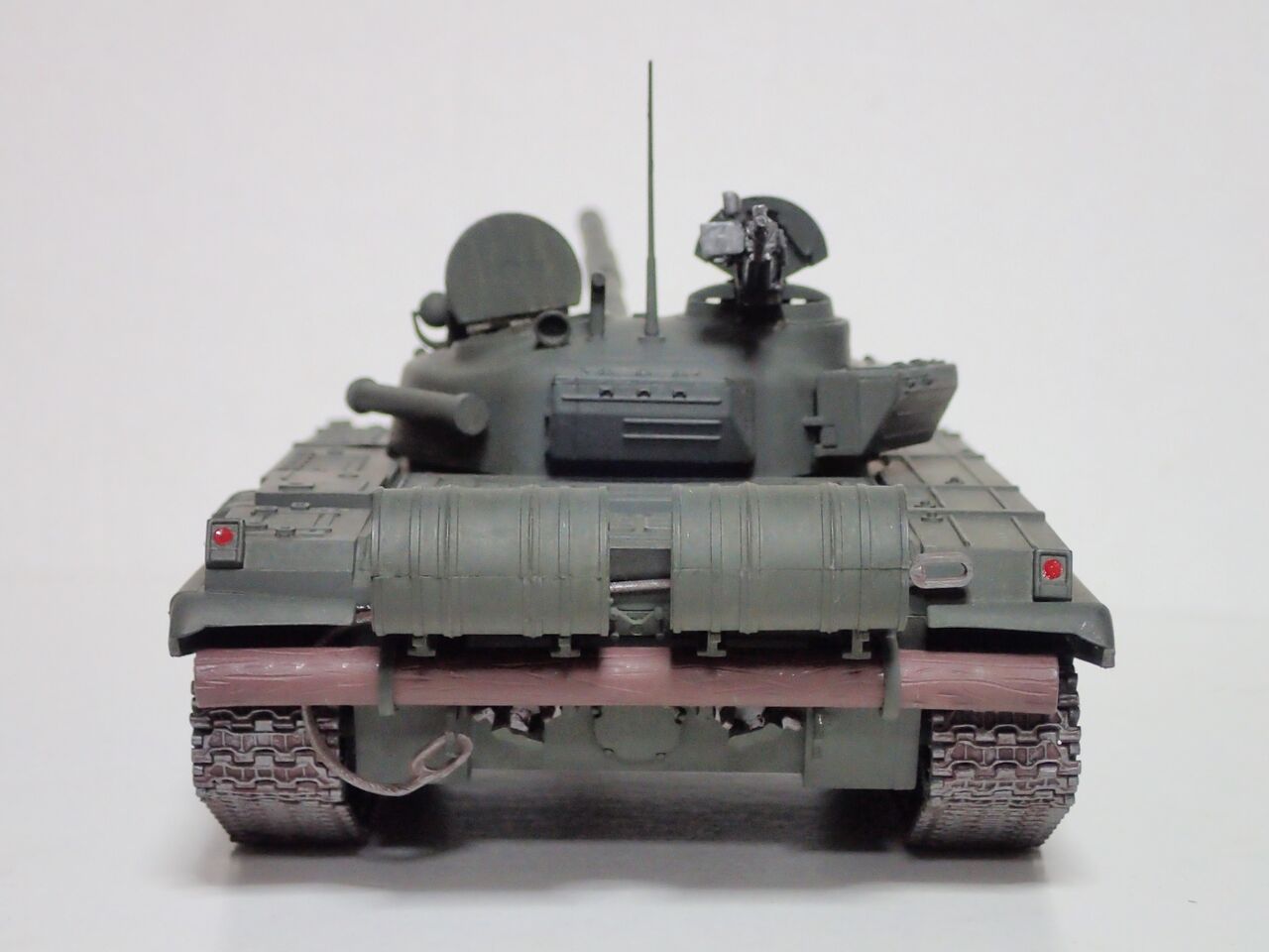 ◉T74 （ESCI 1/35） これはT72ではないのでしょうか？ 1990年