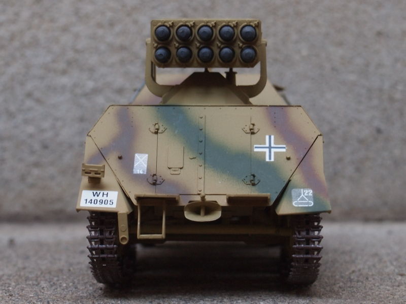 ◉オペルマウルティア ロケットランチャー搭載型（ITALERI 1/35