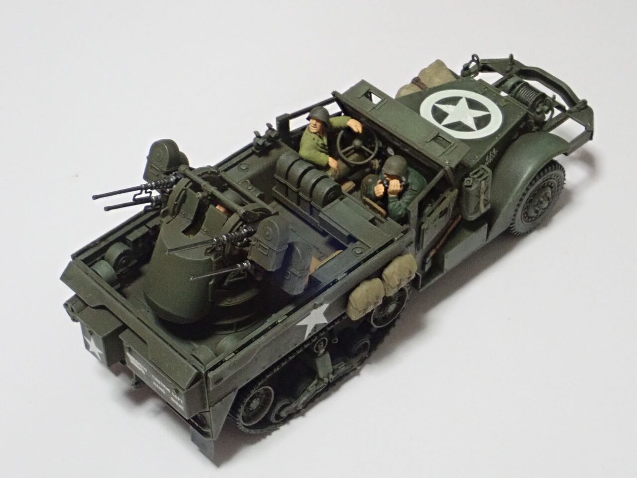 完成品】 タミヤ1/35 M16 ハーフトラック スカイクリーナー