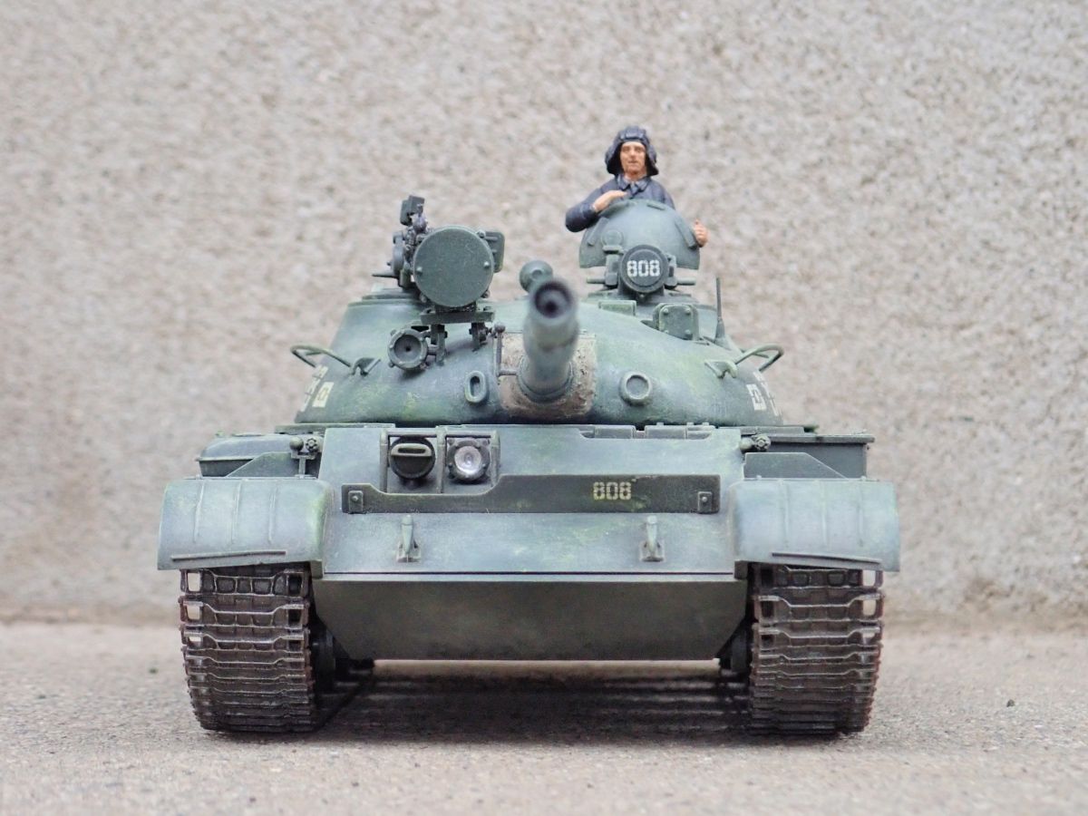 TAMIYA タミヤ1/35 ソビエト T-62A 塗装完成品 Amazon | タミヤ 1/35 ミリタリーミニチュアシリーズ No.108