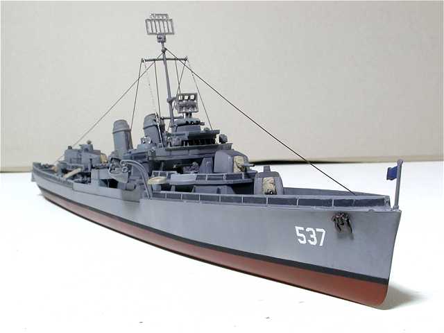 ◉駆逐艦DD537ザ・サリバンズ（REVELL 1/300）2006年11月完成 : T.M.の 