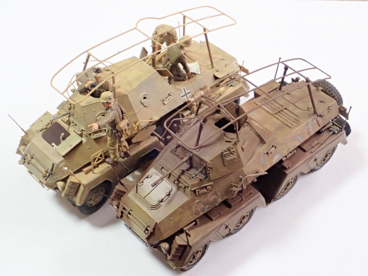 ▶︎8輪装甲車 Sdkfz232（TAMIYA 1/35 MM36）のレストアをしています