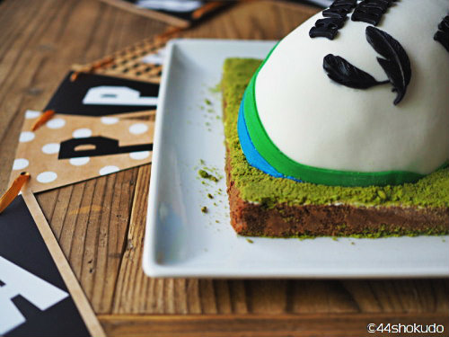初フォンダンでラグビーボール Birthday Cake 18 44食堂 よんよんしょくどう 滋味ごはん ときどき甘味 初フォンダンでラグビーボール Birthday Cake 18 44食堂 よんよんしょくどう 滋味ごはん ときどき甘味