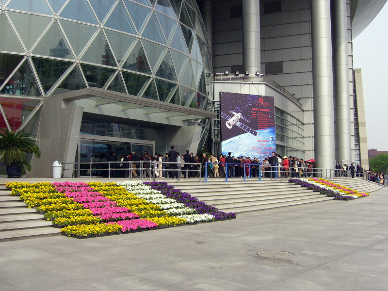 NASAは火星へのミッションに加えて、小惑星に有人宇宙船を送りたいと考えている