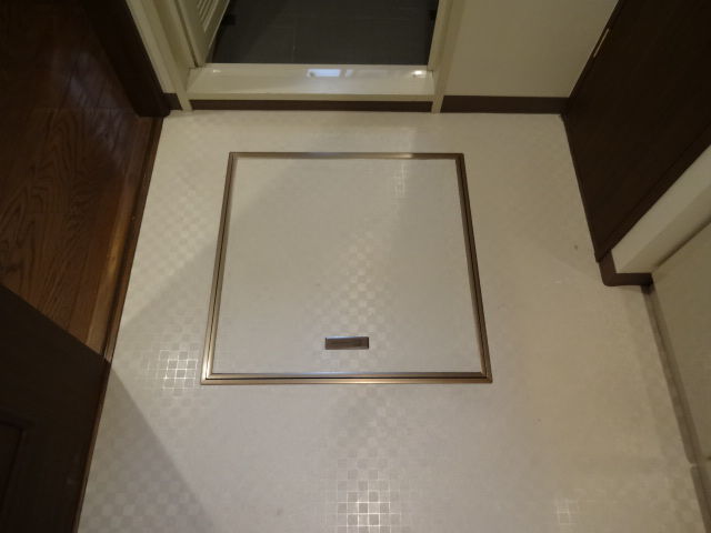 なんと マンションで床下収納 渋谷桜丘 代官山のマンション探しのお手伝い 青柳智子 なんと マンションで床下収納 渋谷桜丘 代官山のマンション探しのお手伝い 青柳智子