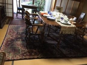 部屋絨毯