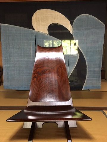 メイン椅子