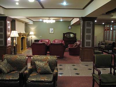 ���ӡ��ϥ���ƥ������ȶ񤬤��äѤ�