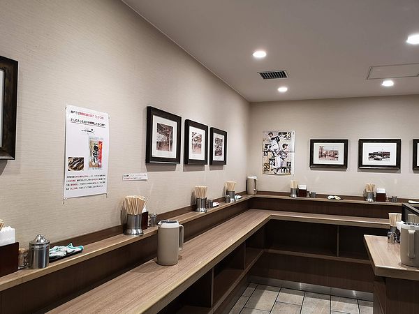 狭山そばの店内