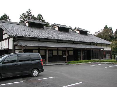 �����Ω�������̱¯������