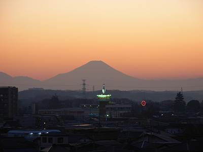 毎日がレビュー 西武池袋線の車窓から見る富士山