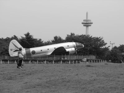 C-46 白黒