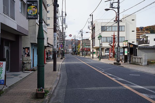 奥多摩渓谷駅伝中の青梅街道