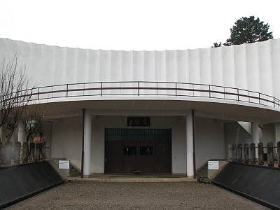 毎日がレビュー 世界無名戦士の墓 埼玉県越生町