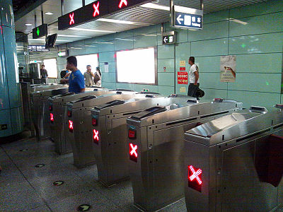 �̵��ϲ�Ŵ����