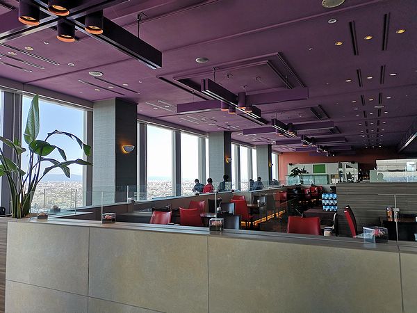 スカイキャロット展望ロビーのカフェ