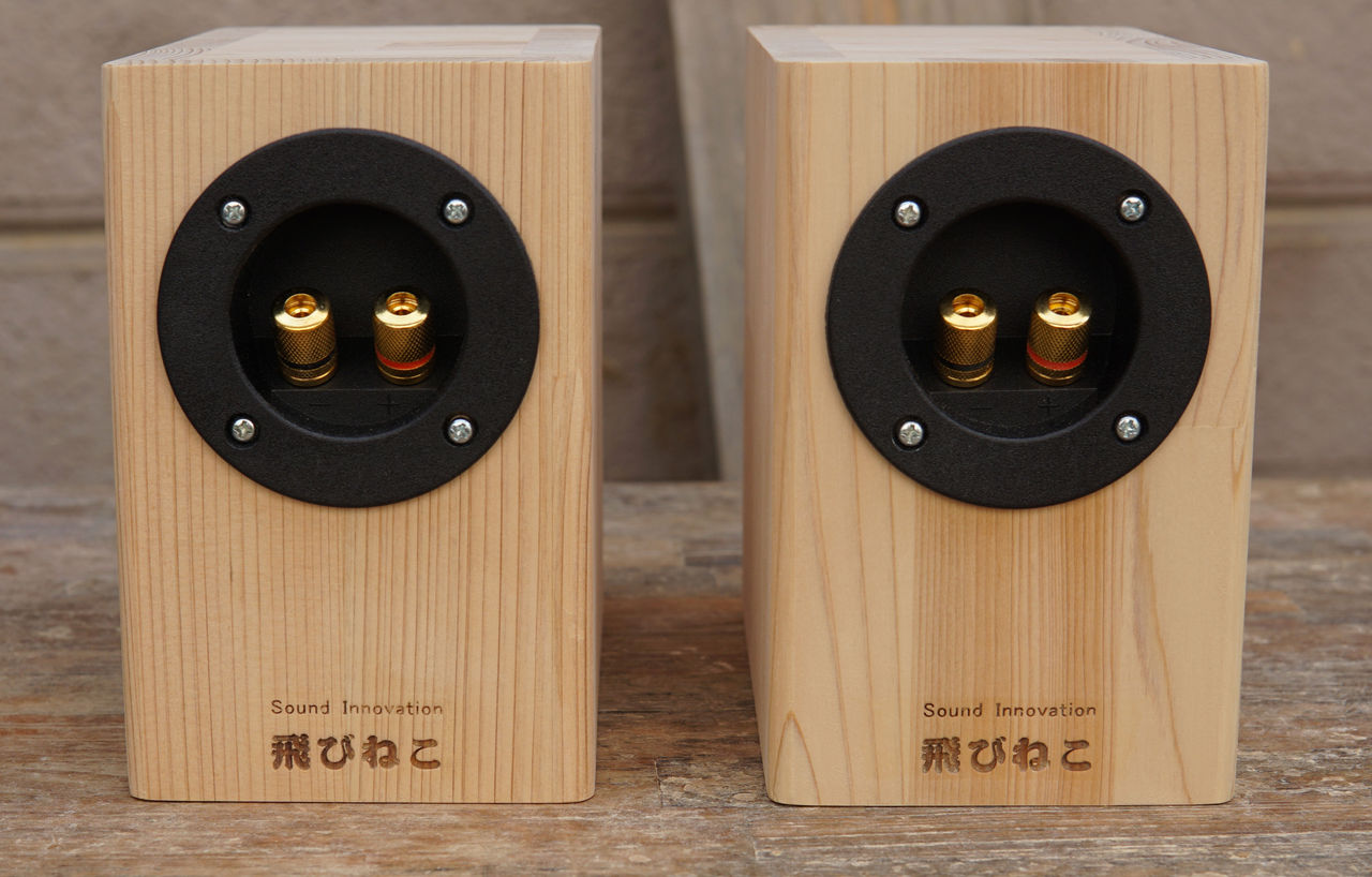 ９月８日に出荷したミニチュアスピーカーとエンクロージャー Tobinekospeakerのblog