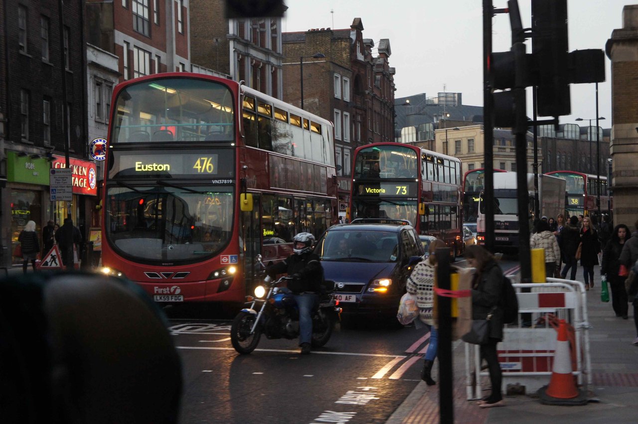 Tobiuo Japan Journal ロンドンに到着