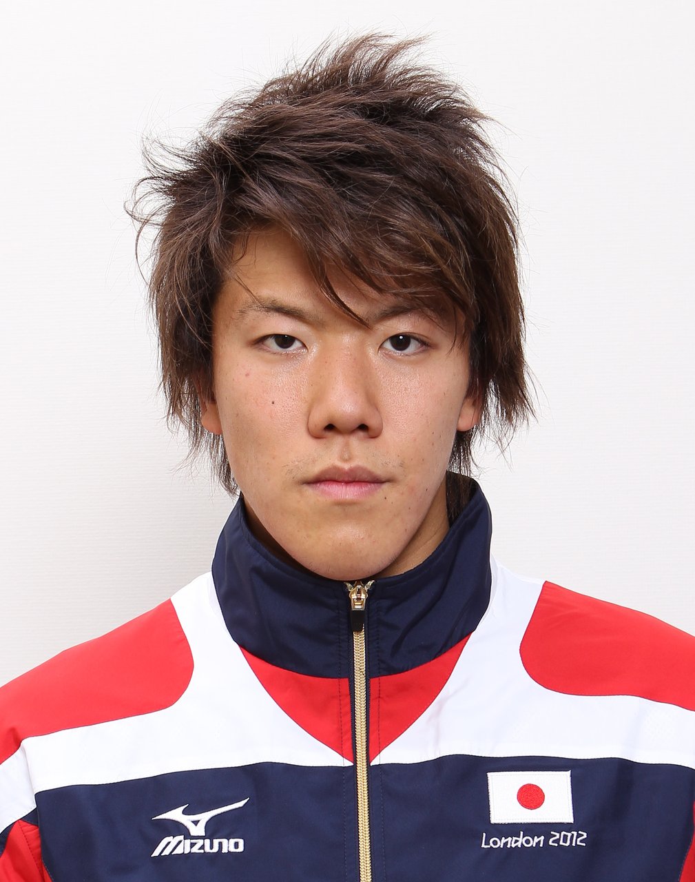 ★2012ロンドン五輪　フィジー選手団ウェア 朝日新聞デジタル：「実感わいてきた」ロンドン五輪ウエア発表