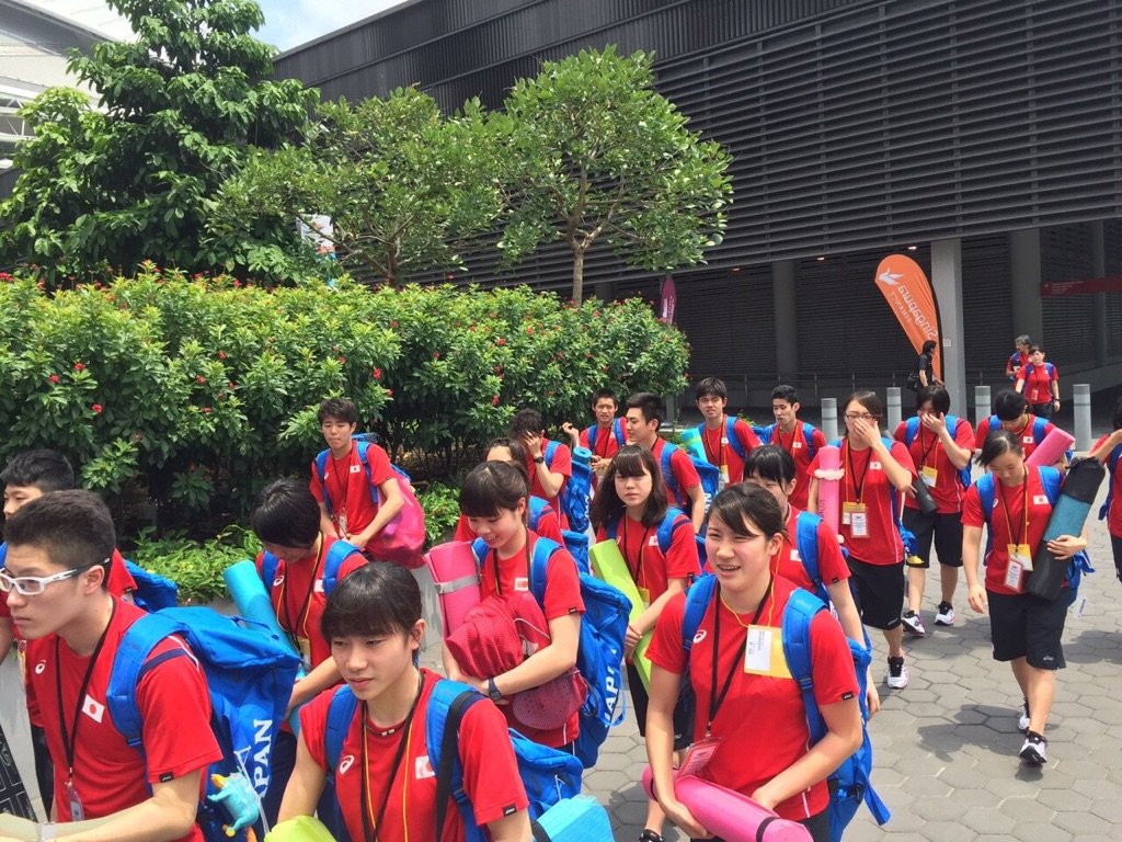 全国大学競泳集合画像 ジュニアブロック・シンガポール遠征】代表選手団が現地入り。本日午後よりレースが始まります！ : TOBIUO JAPAN Journal