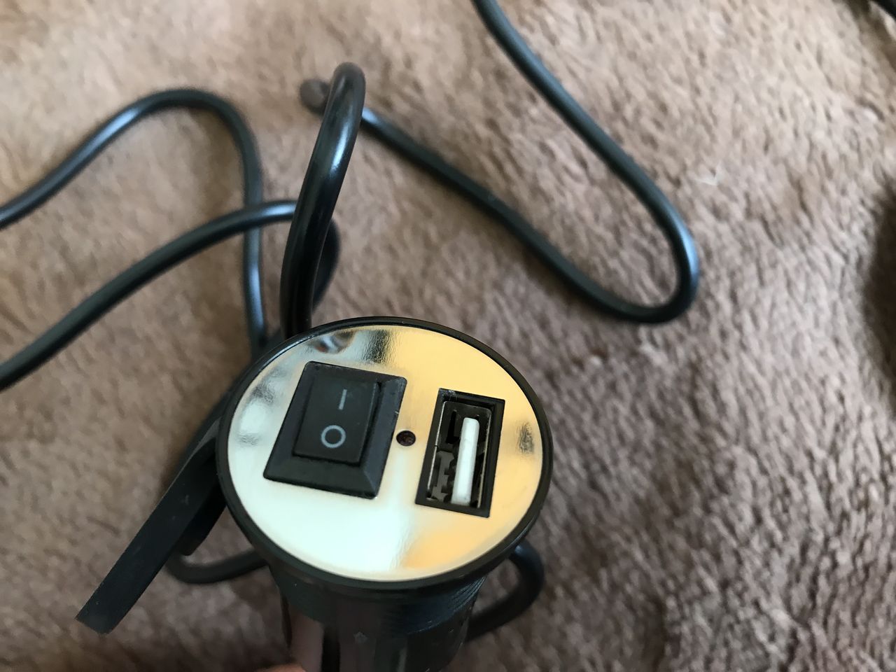コラム 愛車エストレヤにusb電源を付けようの巻 旅 音楽とバイク コラム 愛車エストレヤにusb電源を付けようの巻 旅 音楽とバイク