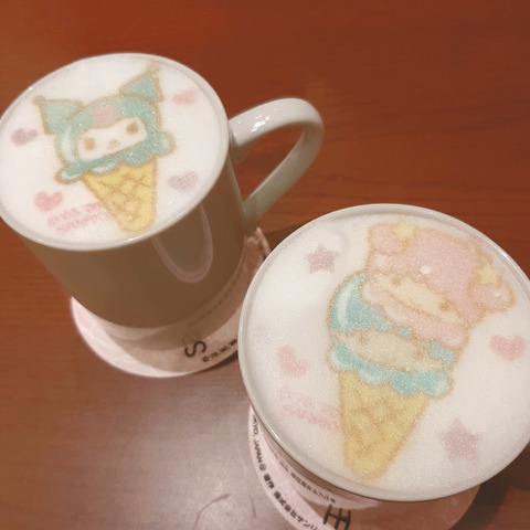 キキララとクロミのラテアート