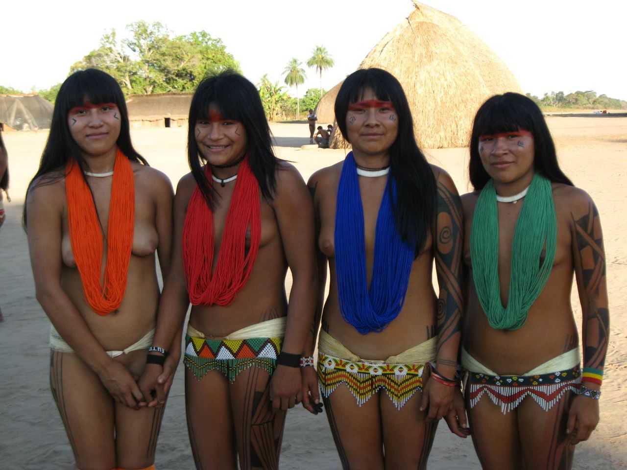 ヤノマミ族　まんこ 