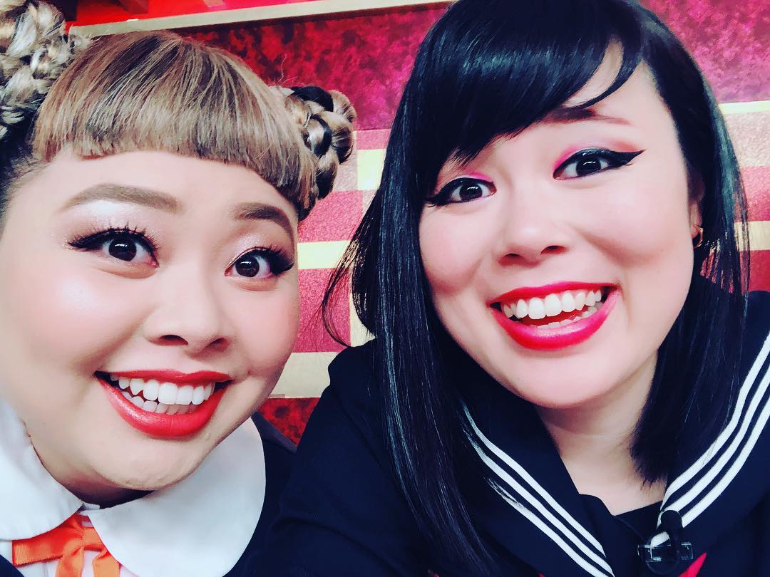 芸人 渡辺直美 ブルゾンちえみとの顔面2ショットに反響 お笑い芸人速報 芸人 渡辺直美 ブルゾンちえみとの顔面2ショットに反響 お笑い芸人速報