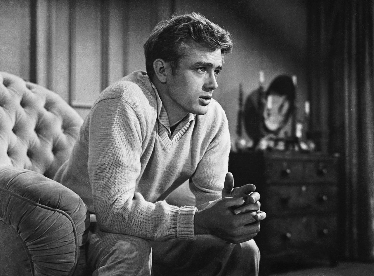 理由なき反抗 1955年アメリカ ブラピはやっぱりジェームズ ディーンのコピーか 映画と酒と巨人と旨いモノ 理由なき反抗 1955年アメリカ ブラピはやっぱりジェームズ ディーンのコピーか 映画と酒と巨人と旨いモノ