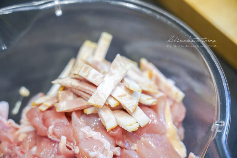 フライパンひとつで。チキンマカロニグラタンと、今日のおべんとう