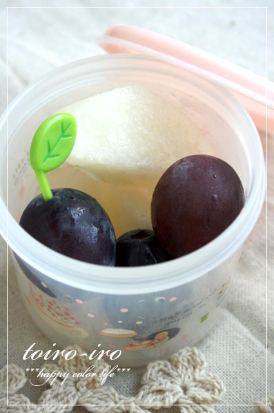 トイロイロ ***happy color life***-巨峰と梨