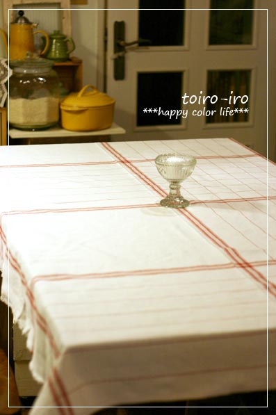 トイロイロ ***happy color life***-テーブルクロス