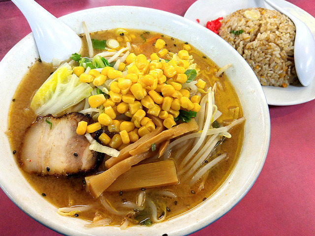 dosanko_baibara_ramen_chaofan