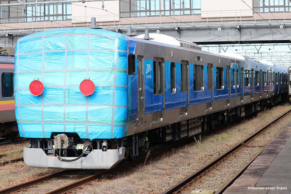 期待の新顔】りんかい線71-000形Z11編成が大崎へ~新潟旅立ち 期待の新顔】りんかい線71-000形Z11編成が大崎へ~新潟旅立ち