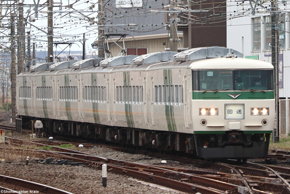 JFHzen1jaxYHiS61682229134_1682229188